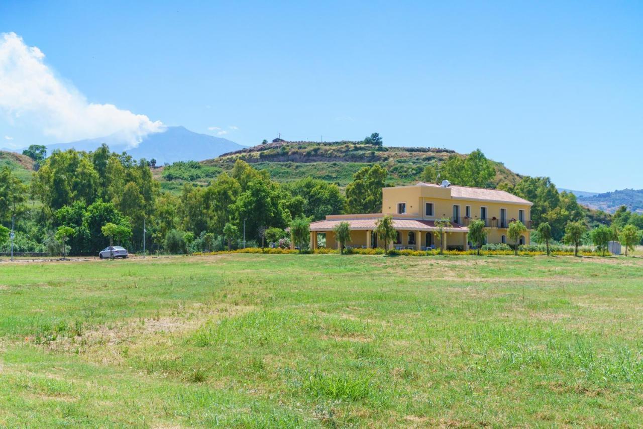 Minissale Farmhouse Calatabiano Buitenkant foto